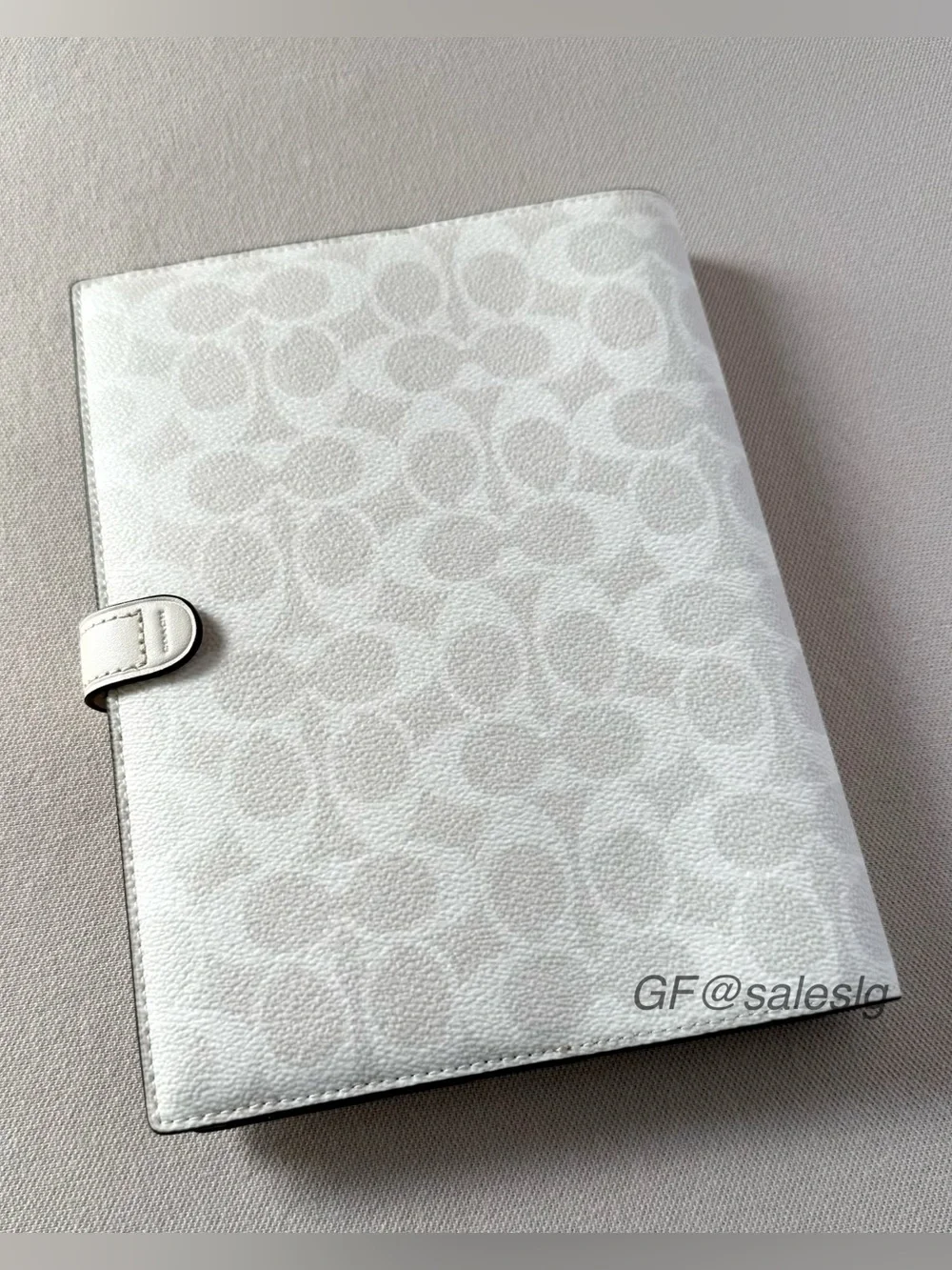 NWT Coach Notebook In Signature Canvas Gold/White/Chalk CZ198